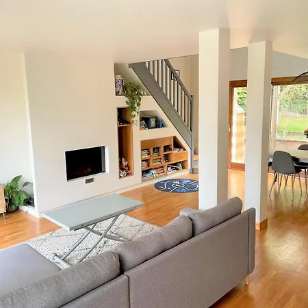 Ferienhaus Nice House 15min Paris Cachan
